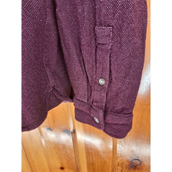 Goodfellow Shirt Mens Medium Maroon Red Textured Fabric Heavy Knit Button Up - Picture 11 of 13